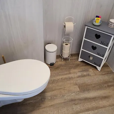 Apartment Modern Und Mittendrin, Ist Monty Wittenberge